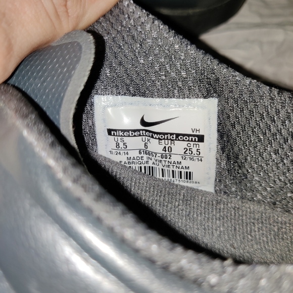 Nike Studio Trainer 616057 002 Black/ Anthracite women's 8.5 - Picture 4 of 5